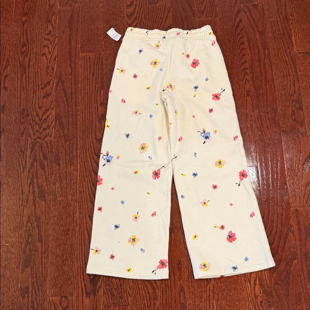 GAP Ivory Sweatsuit with Floral Accents